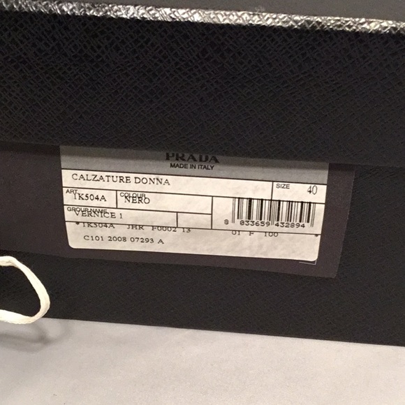 PRADA DONNA BLACK CUTOUT PATENT LEATHER SIZE 40 - Picture 6 of 6